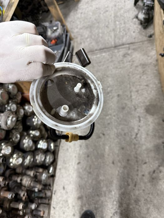 Plutitor pompa motorina bmw e60 e61 pompa transfer bmw e60 e61