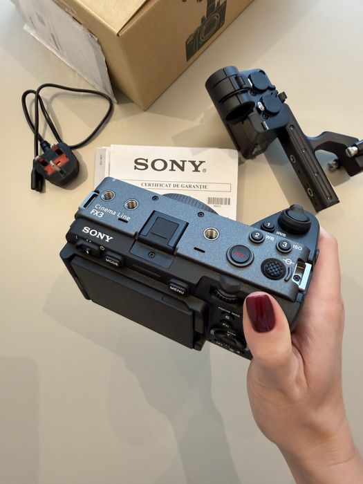 Sony Alpha FX3 ILME-FX3 Camera Full-Frame Cinema Line