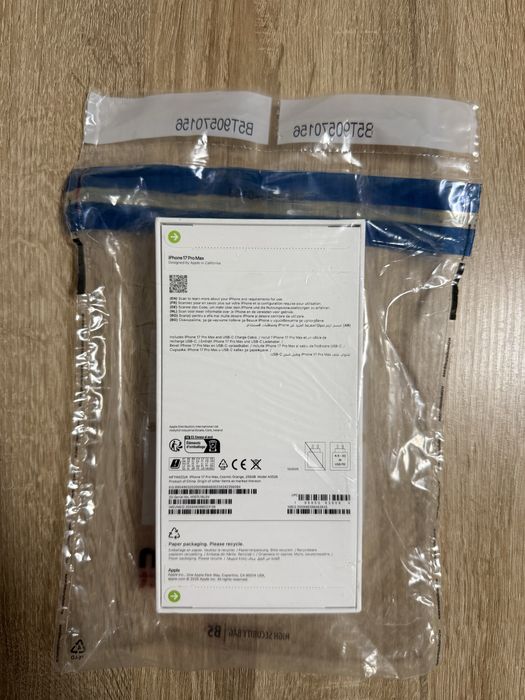 iPhone 17 Pro Max 256GB sigilat Emag garantie 2 ani cu SIM portocaliu