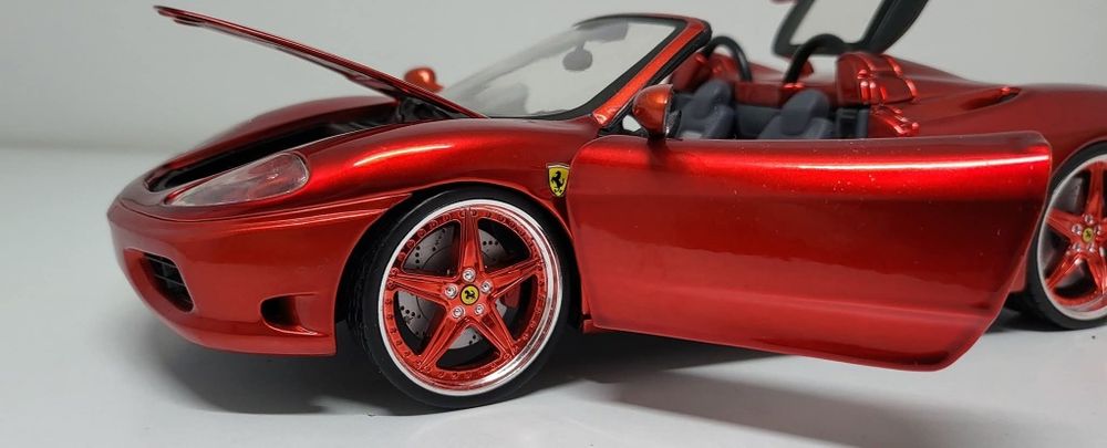 Machetă Ferrari 360 Spider 1/18 Hotwheels