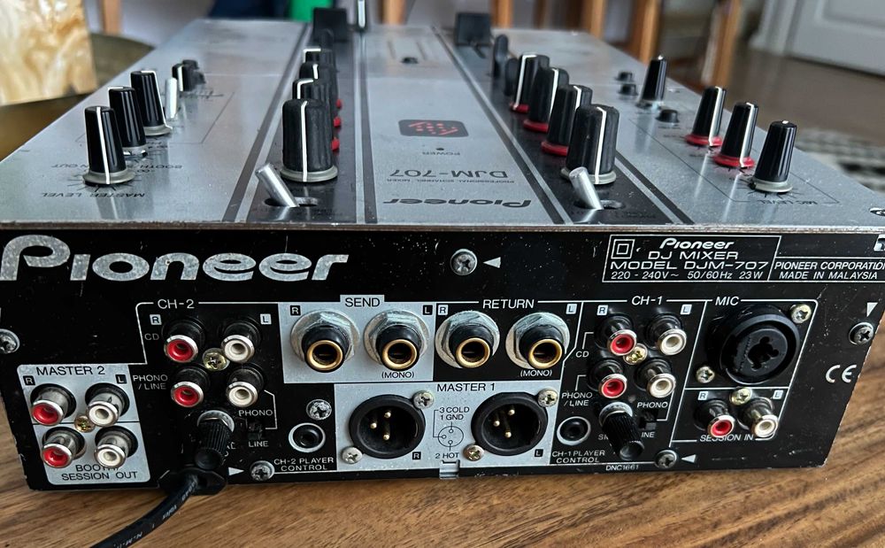 Pioneer djm 707 Battle mixer