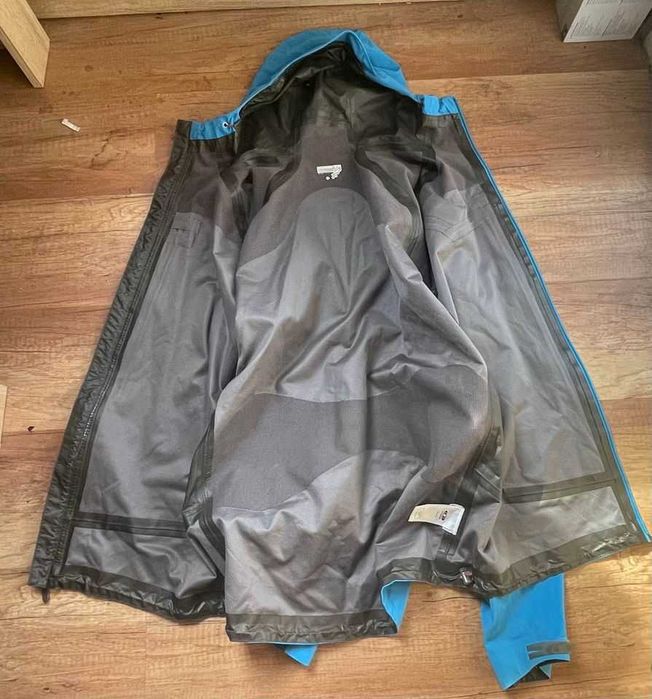 Salomon Gore Tex оригинално мъжко еке, размер L