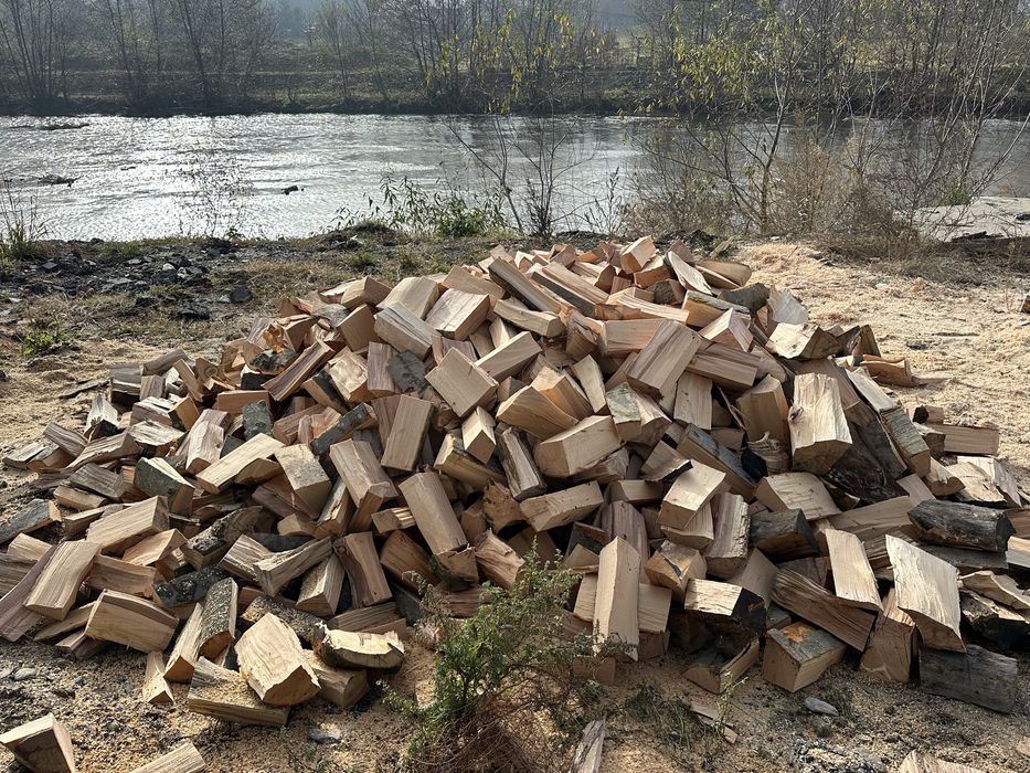 Lemn de foc gata crăpat