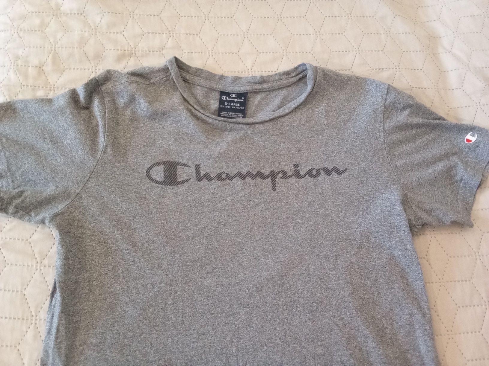Champion,сива тениска, размер до 158 см