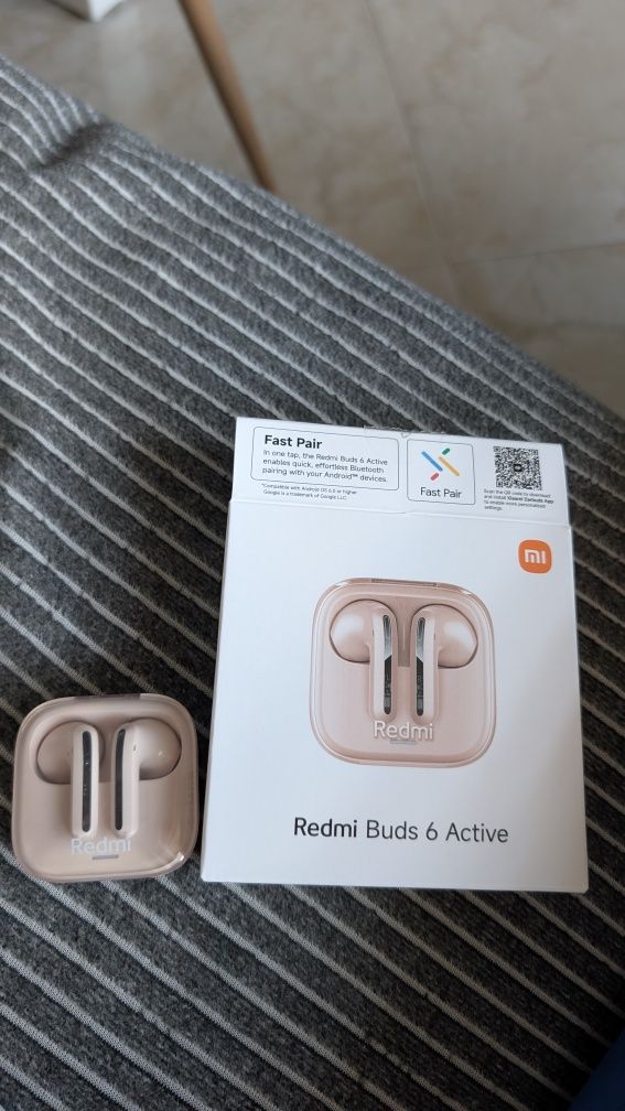 Чисто нови слушалки xiaomi redmi buds 6 Active