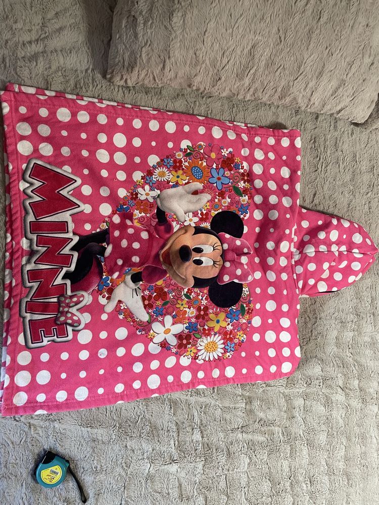 Пончо хавлия различн р-ри paw patrol, mini mouse, калинката и черния