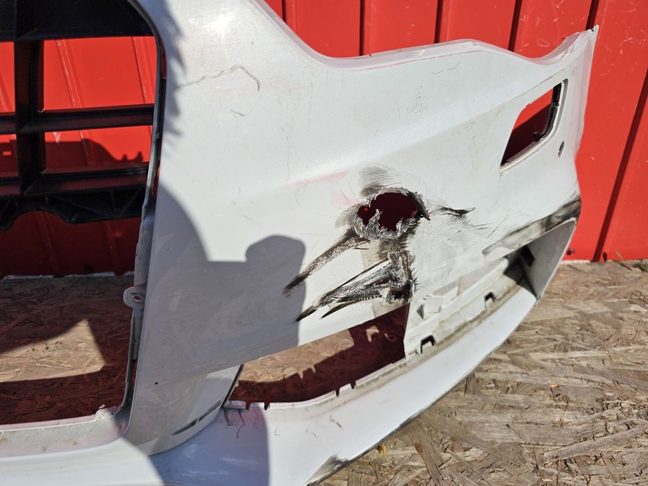 Bara fata Audi A5 S-Line Competition dupa 2012 cod 8T0807437AT