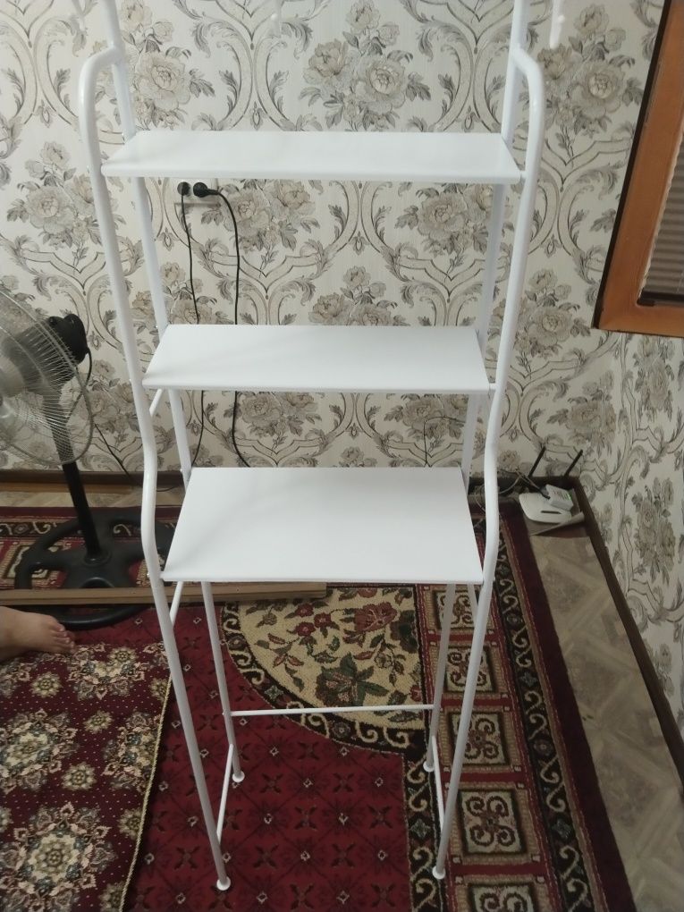 Vanna uchun Etajerka