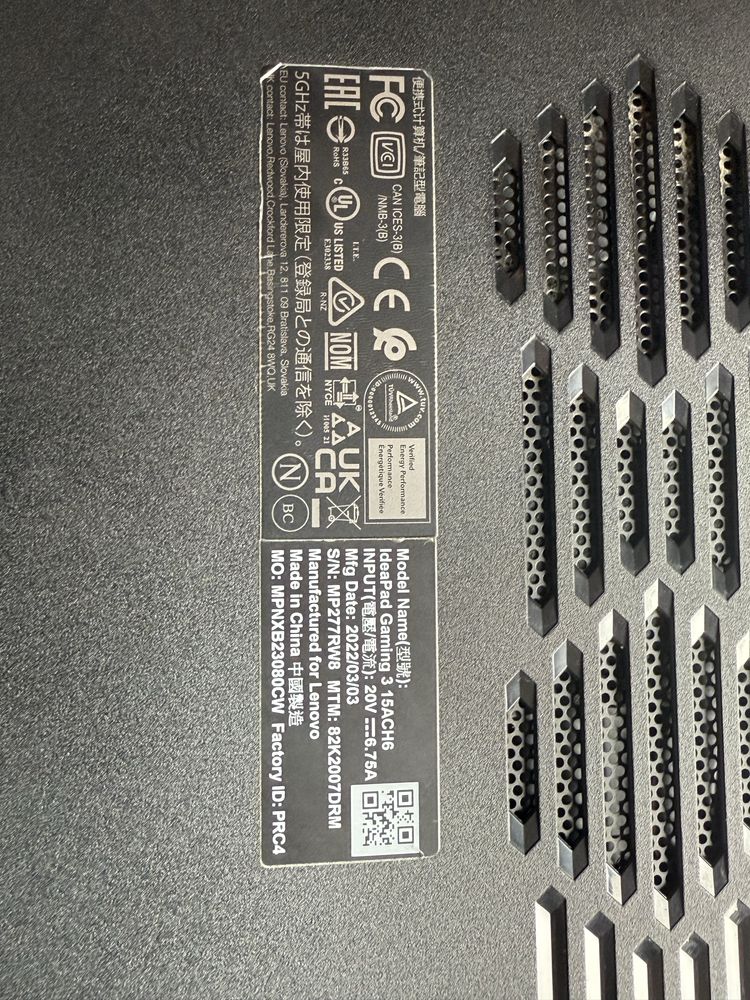 Laptop Gaming Lenovo IdeaPad 3 15ACH6 – Ryzen 5 5600H, RTX 3050 4GB