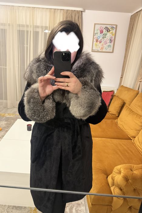 Palton/haina de blana naturala