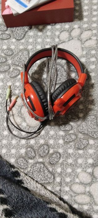Продам игровые наушники