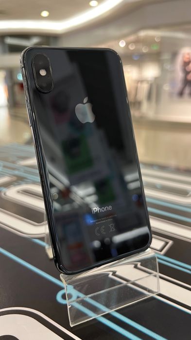 iPhone XS - 64GB - Negru - Stare buna!