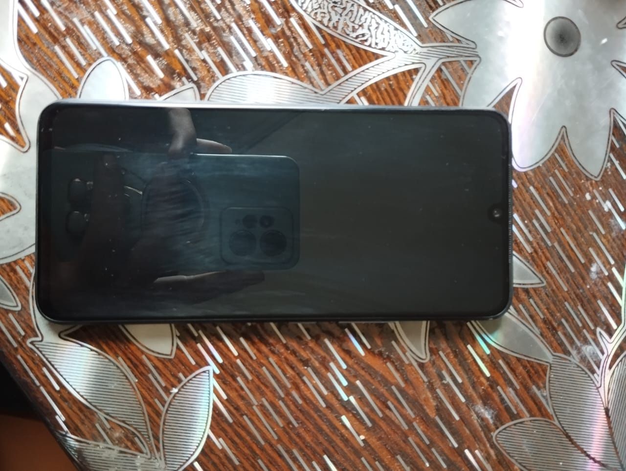 Vivo V21 в идеальном состоянии