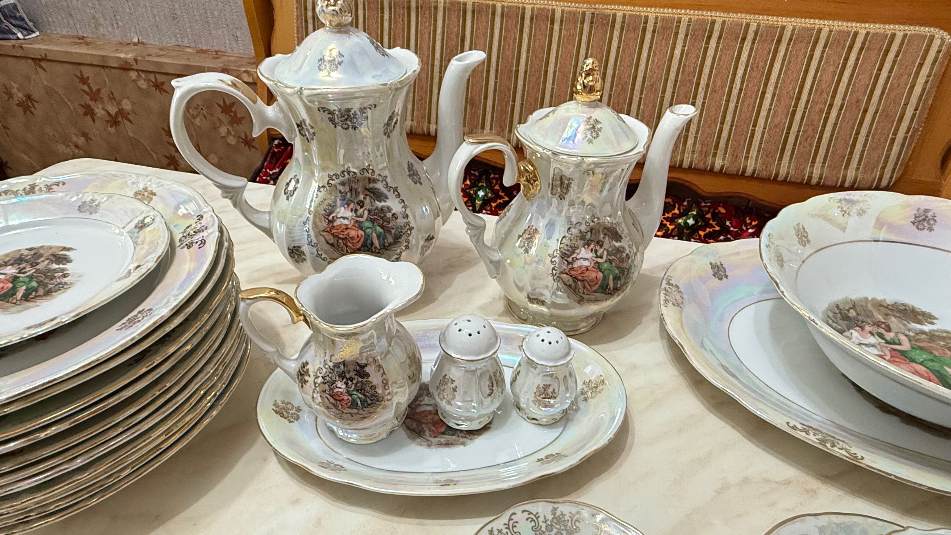 Сервиз Мадонна б/у
