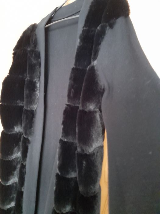 Pardesiu Primăvară blană / tricot L lung