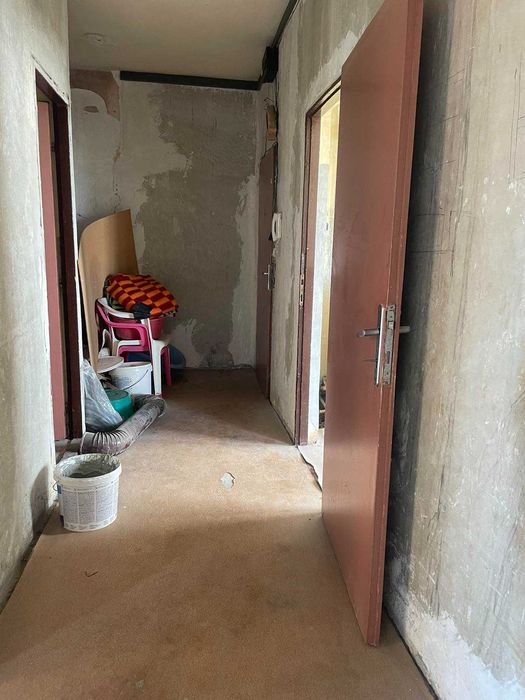 Продава се Тристаен апартамент в Пловдив, Въстанически - 98 кв.м за 1058 €/кв.м - Снимка #1