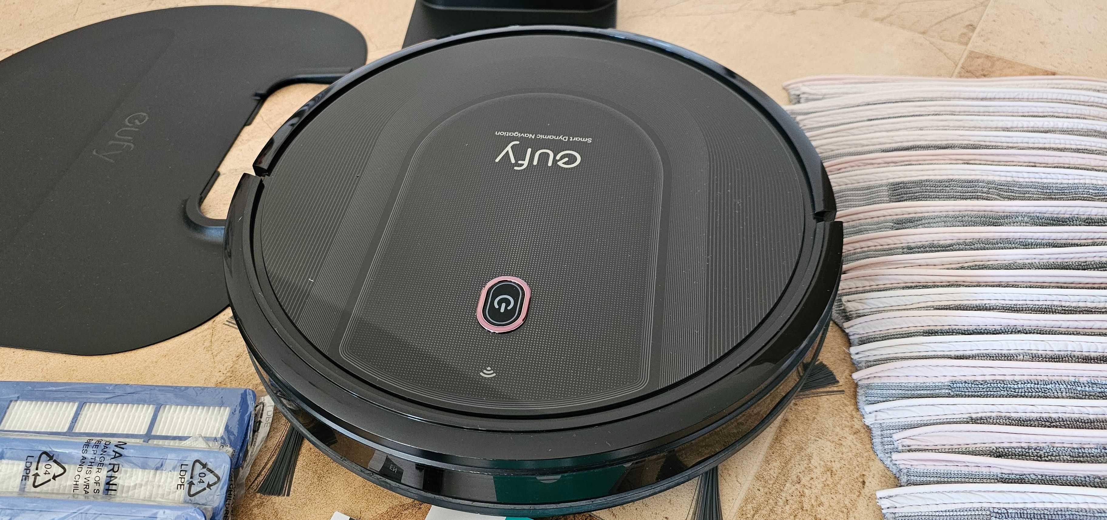 Робот Прахосмукачка Eufy RoboVac G10 Hybrid