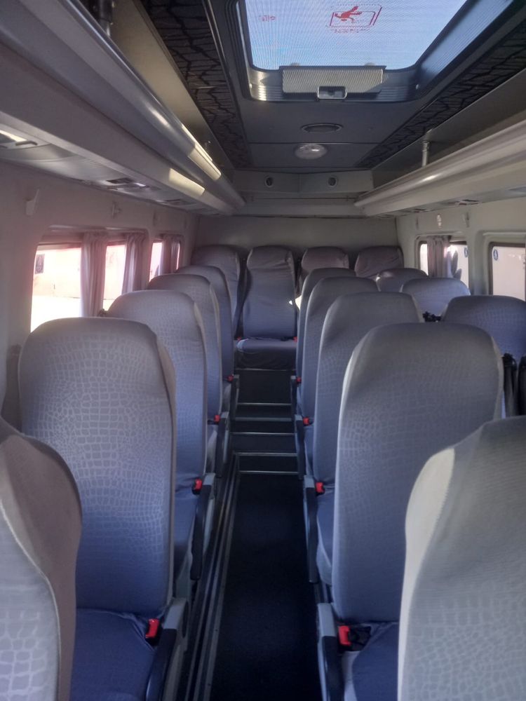 Vând Mercedes Benz Sprinter 416
