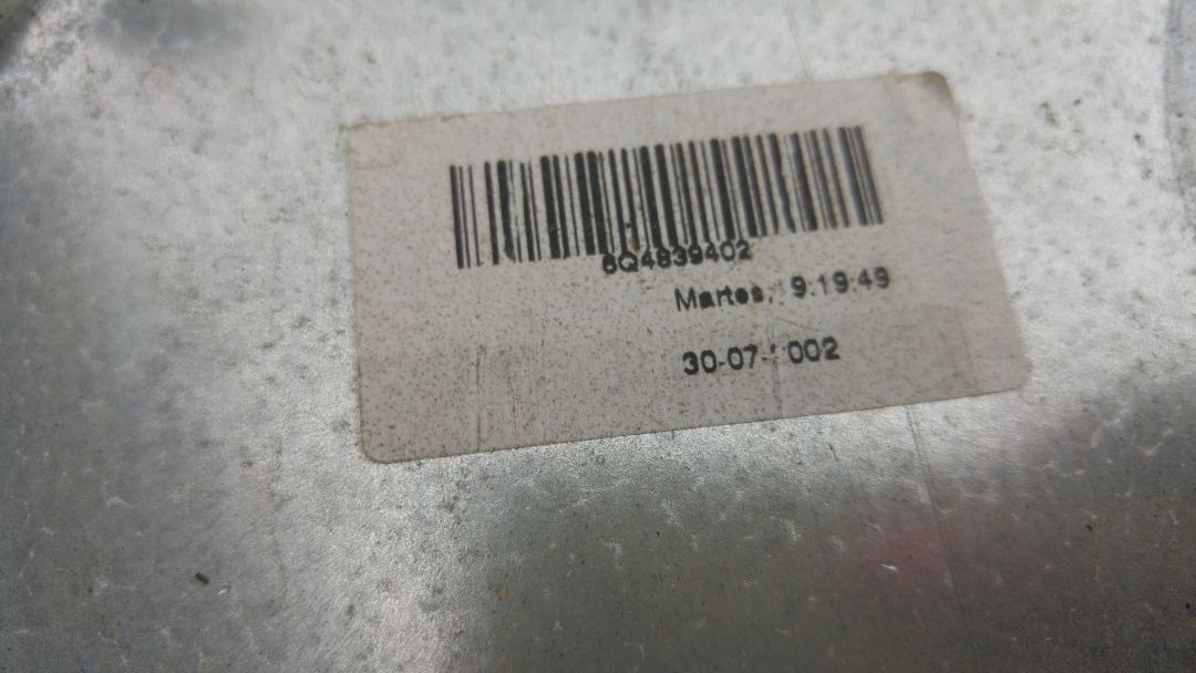 macara manuala dreapta spate vw polo 9n 6q4839402