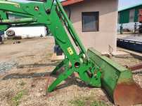 Incarcator John Deere .Pret la care se adauga tva ul