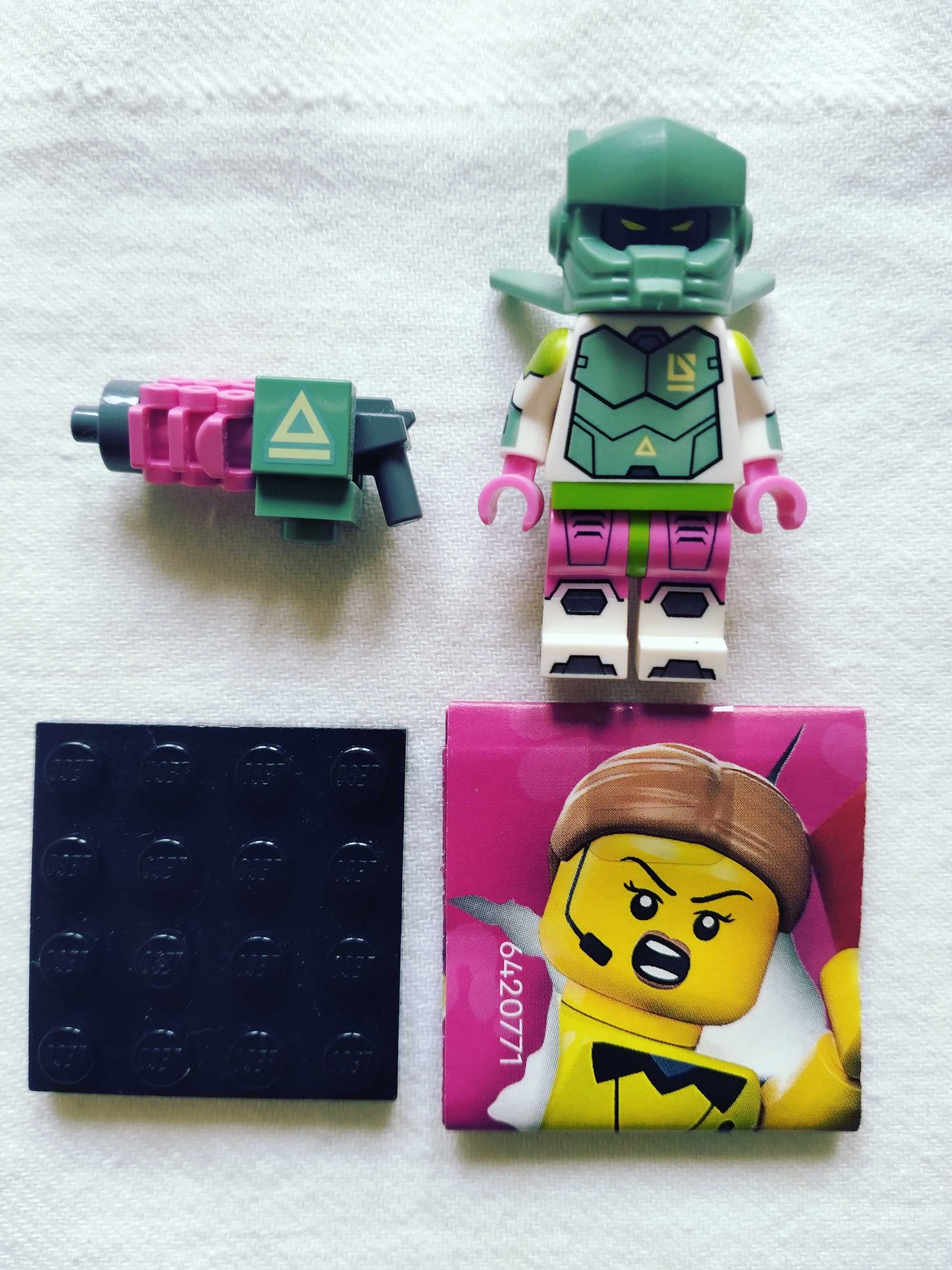 Lego Minifigures Series 24 & 25