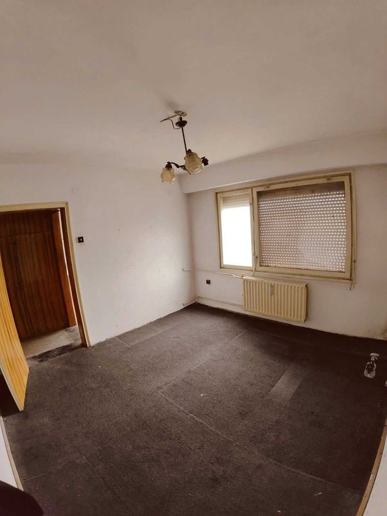 Продава се Двустаен апартамент в Габрово, Младост - 62 кв.м за 576 €/кв.м - Снимка #2