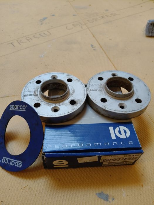 Distantiere pentru logan Sparco+prezoane