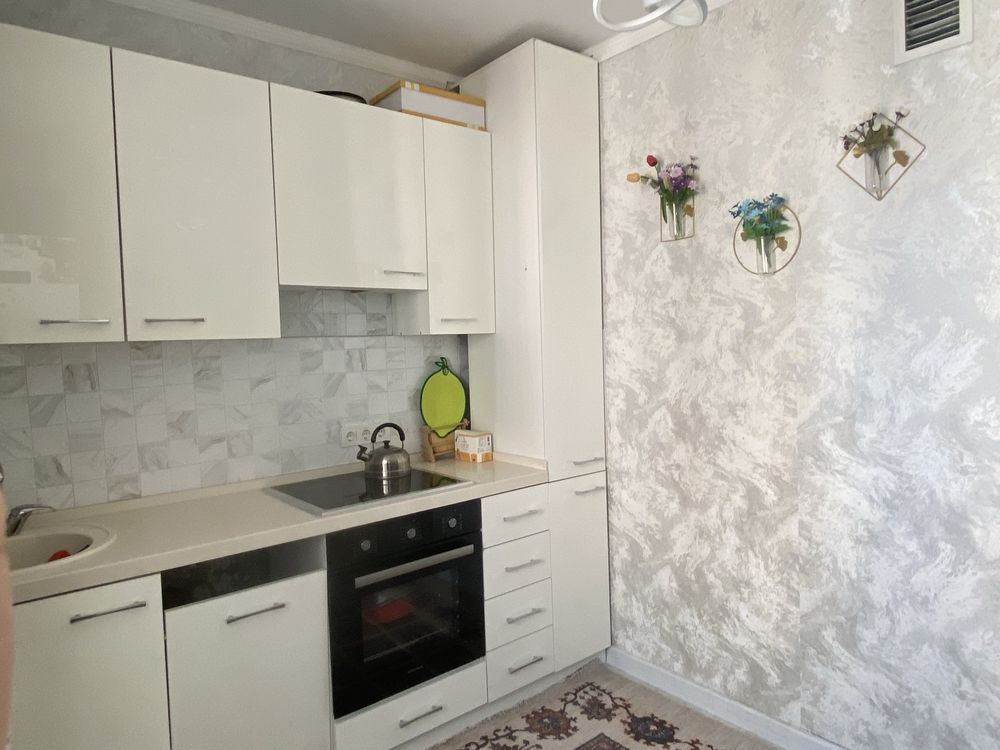 Продам 2-комнатную квартиру