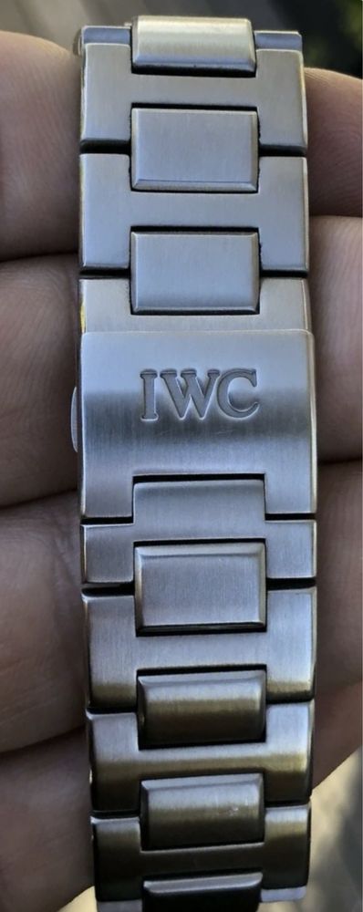 Vand ceas iwc ingenieur 42mm ref IW322701