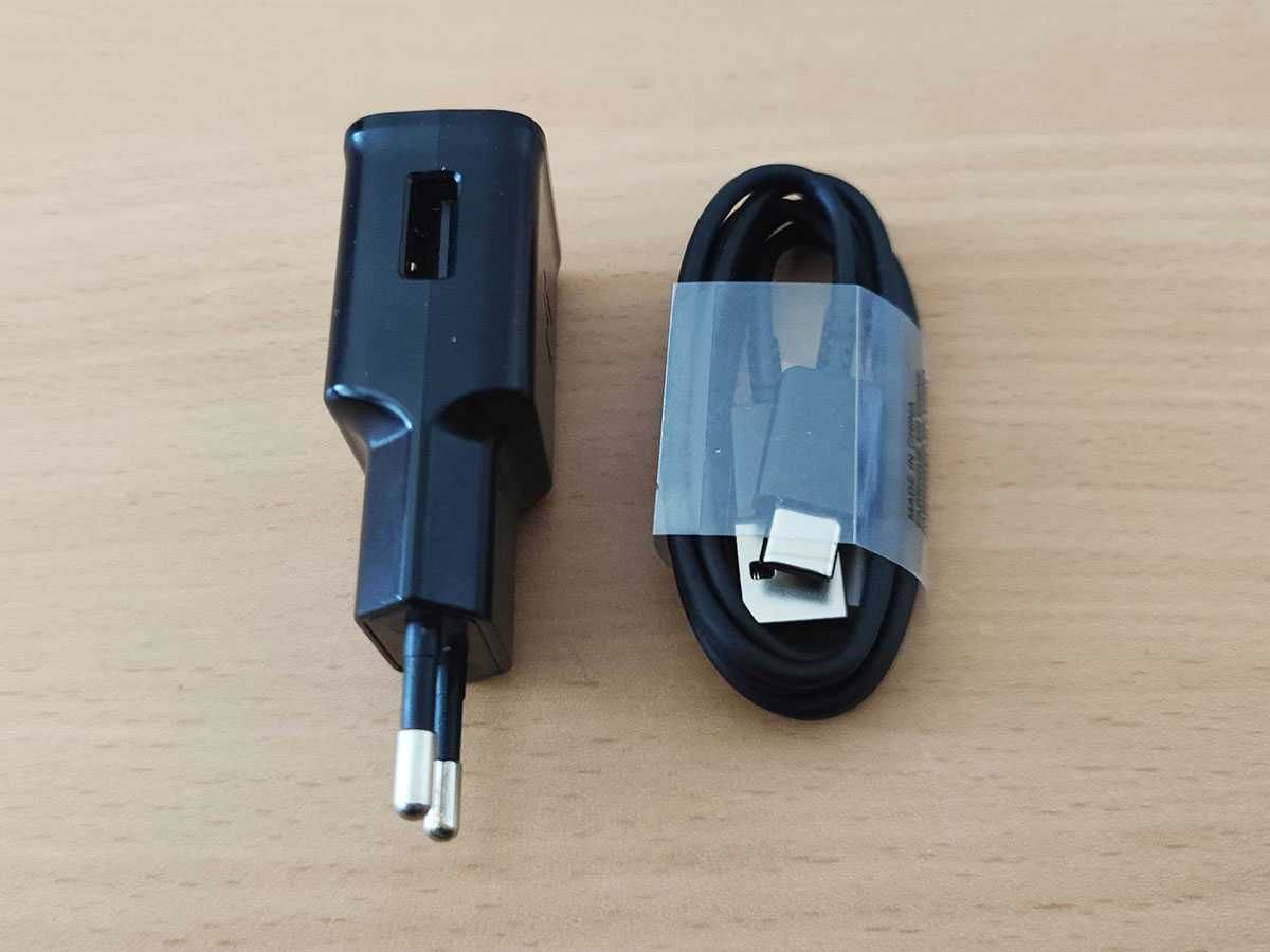 Samsung оригинално бързо зарядно и кабел, 15W