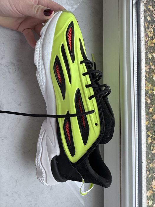 Ozweego Adidas Celox