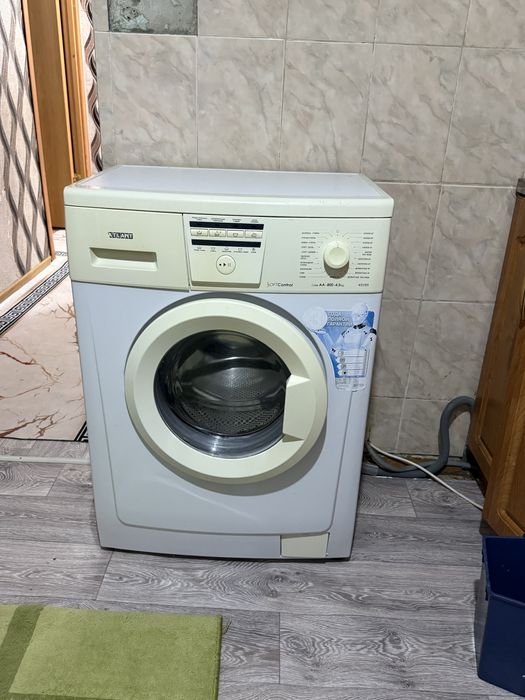 Срочно продам стиральную машину