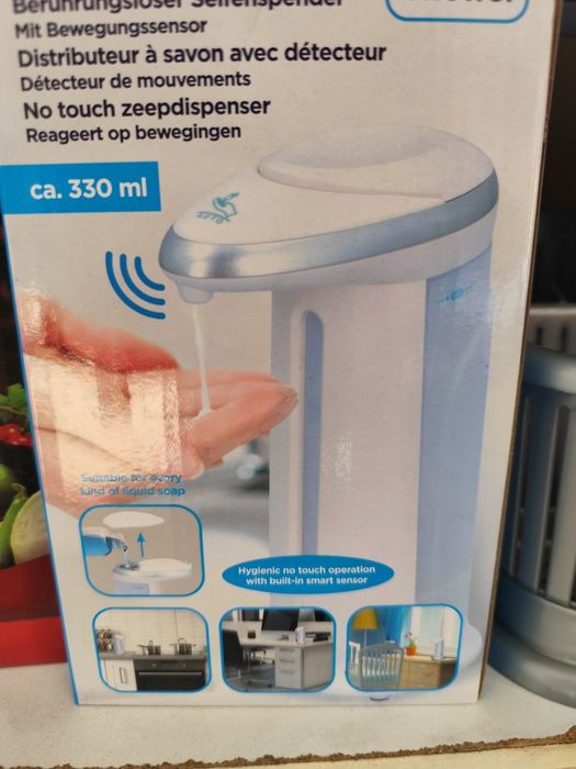 Dispenser dozator săpun lichid