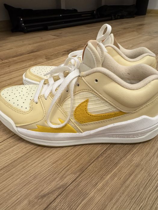 Дамски NIKE Air Jordan 24 см стелка