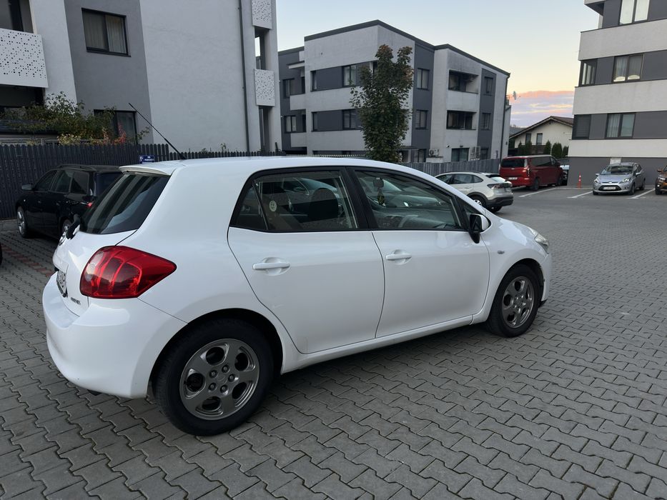 Vand Toyota Auris 1.6i 124CP