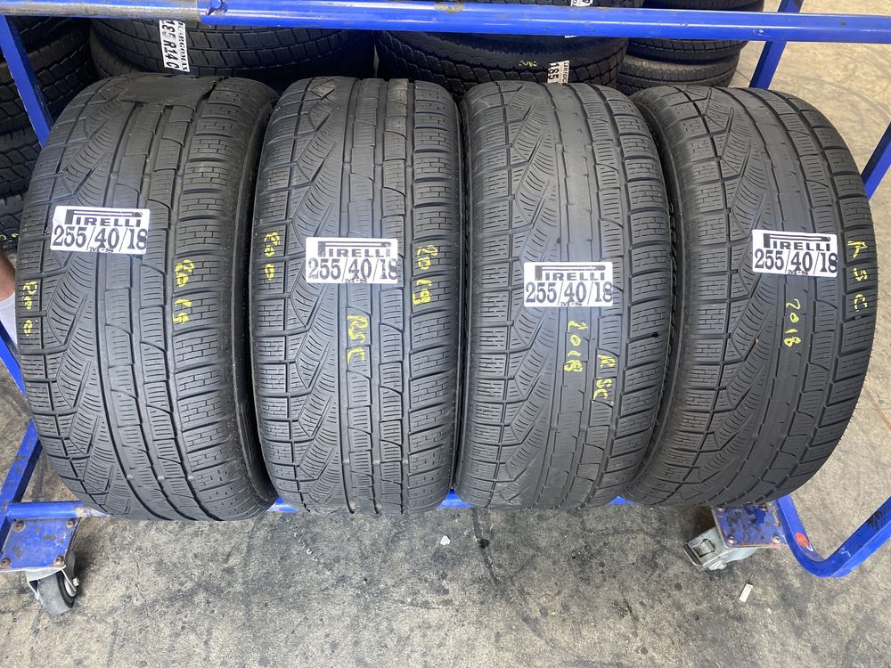 255/40/18 Pirelli M+S RSC