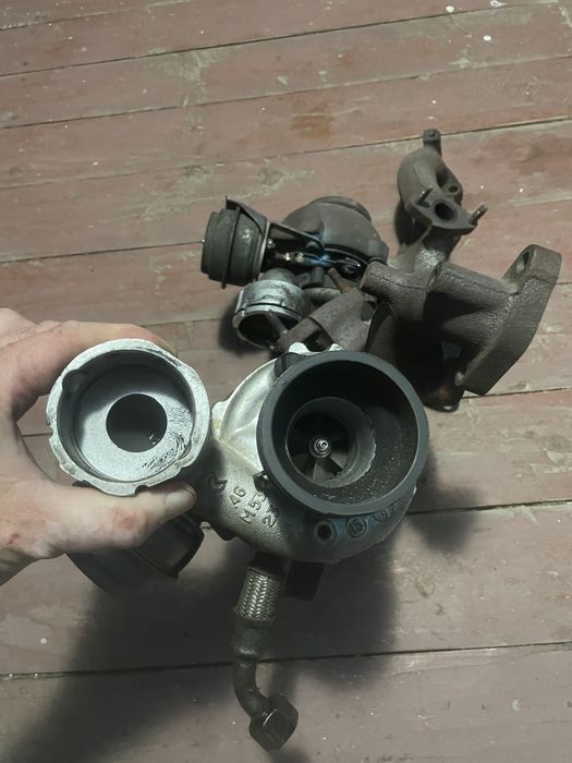 Vand 2 turbine bkd de reconditonat