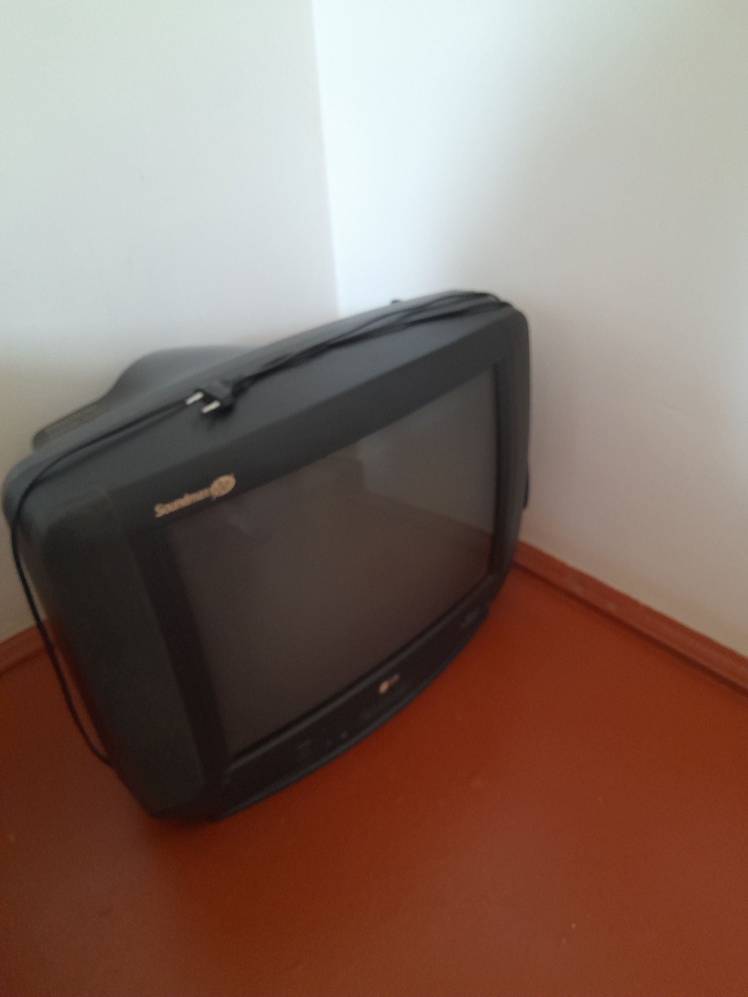 SAMSUNG телевизор