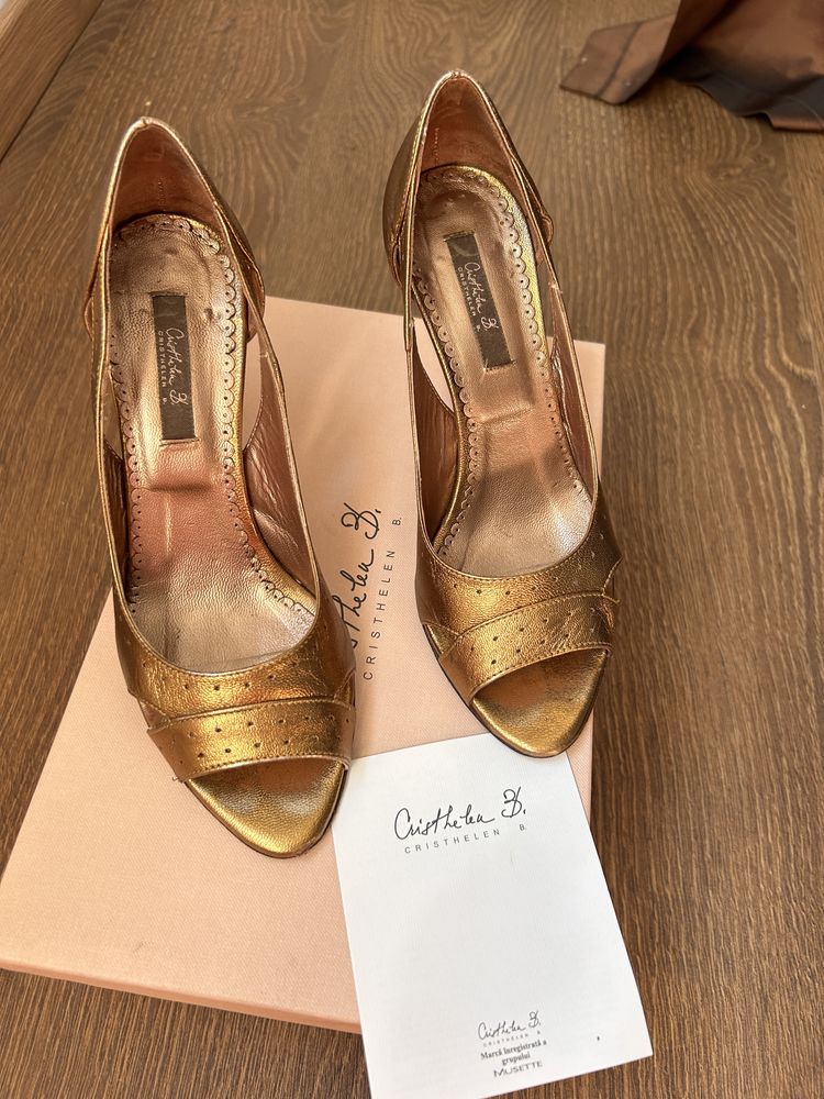 Pantofi de dama, eleganti, piele naturala, marimea 35