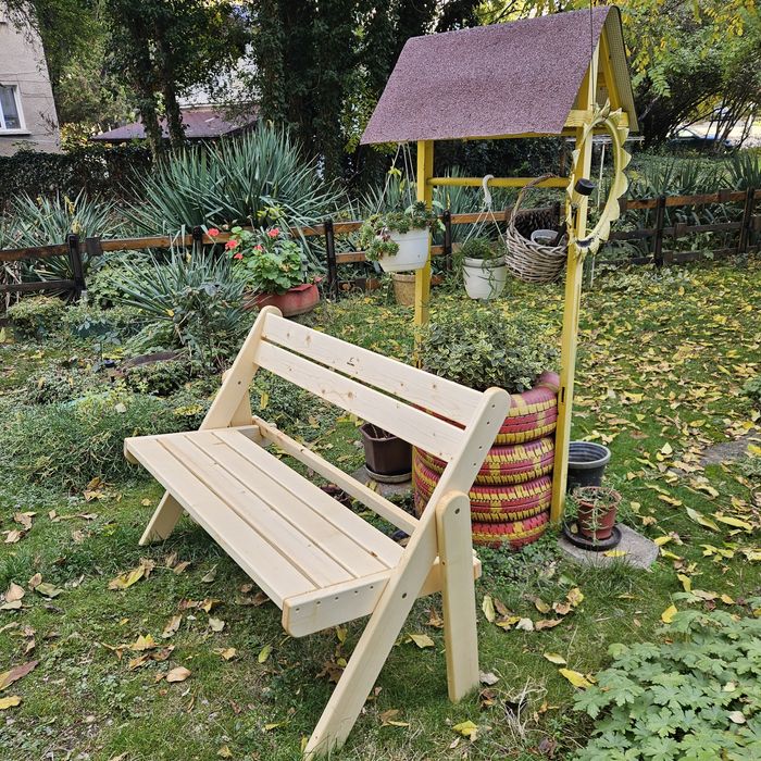 Сгъваема дървена пейка