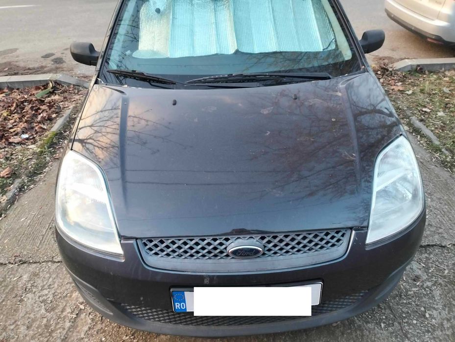 Ford Fiesta 1299cmc,benzina  distributie lant, 2006