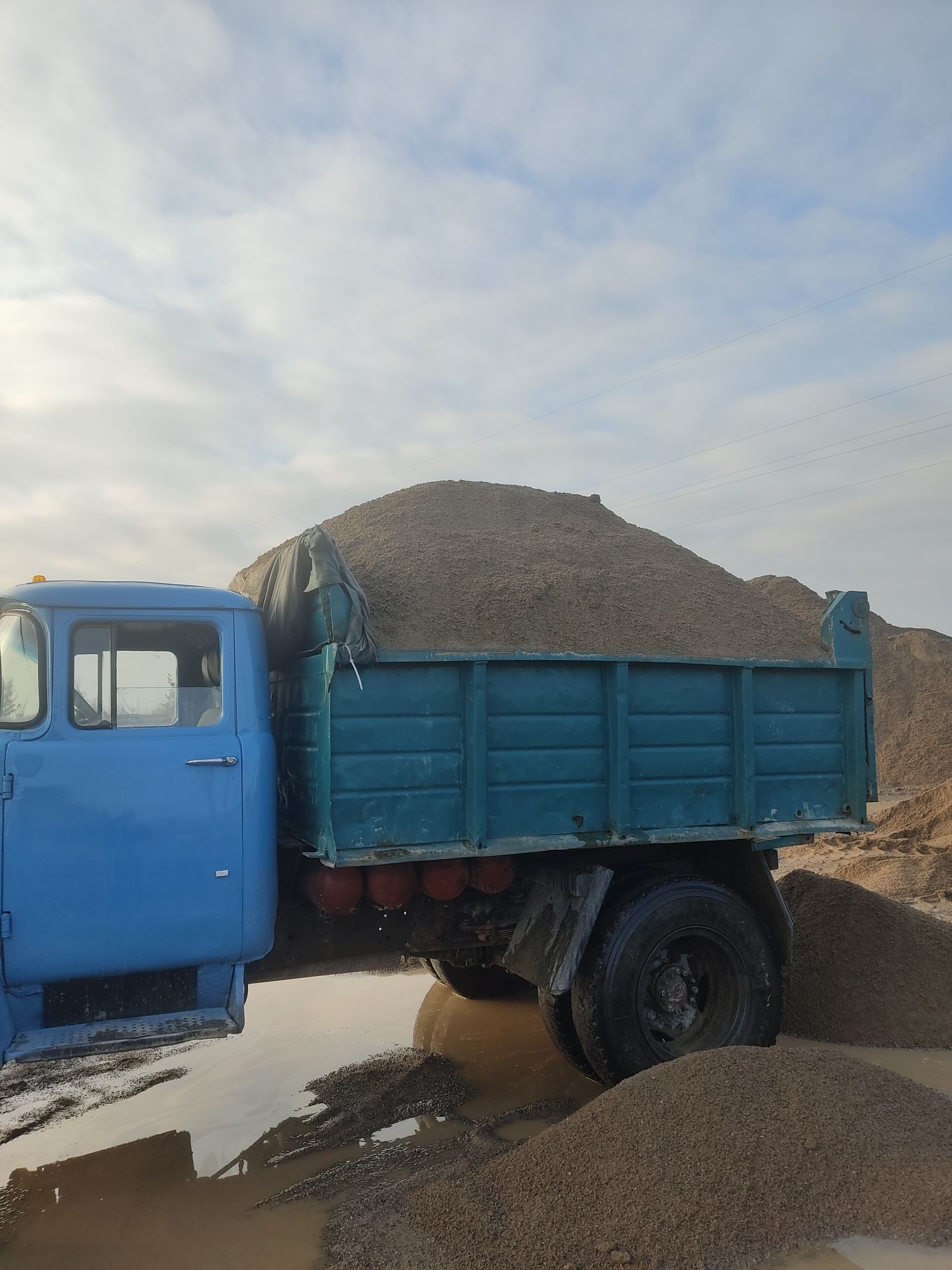 Доставка песок кум клинец шебен вывоз мусора строительные