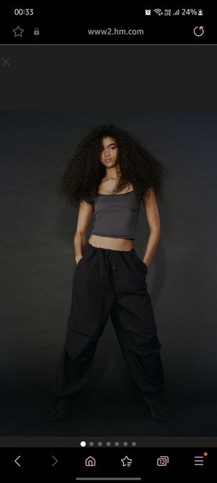 Vând pantaloni nailon h&m