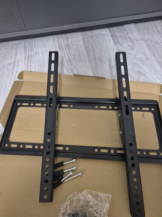 Кронштейн для телевизора