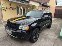 Vând Jeep Grand Cherokee