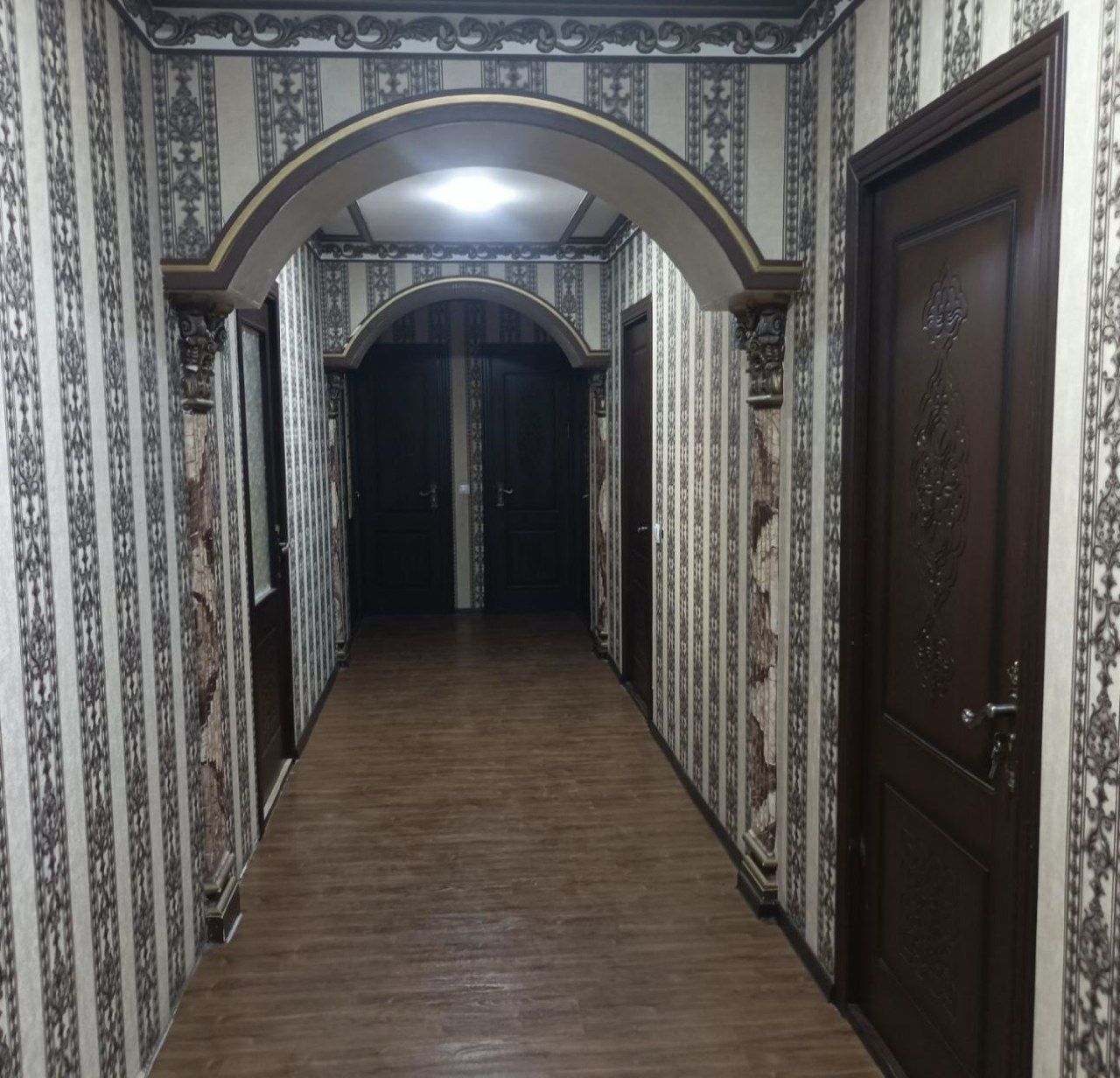 Beruniy metro kvartira