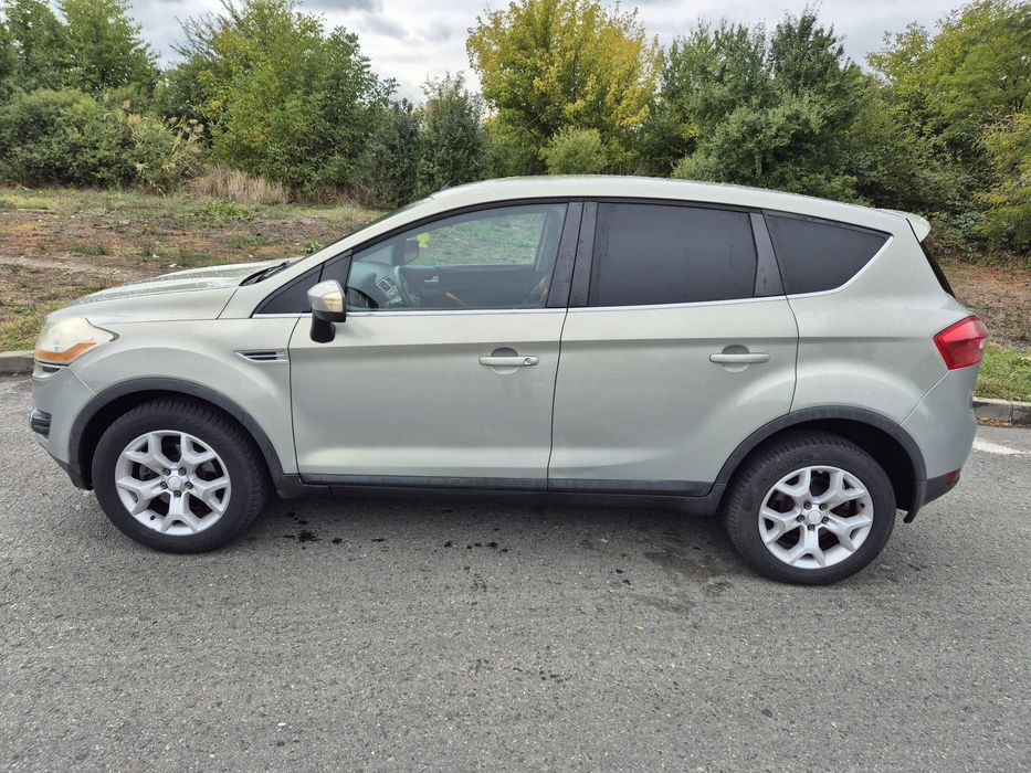 Ford kuga 2.0tdci 4x4 pret 3700€