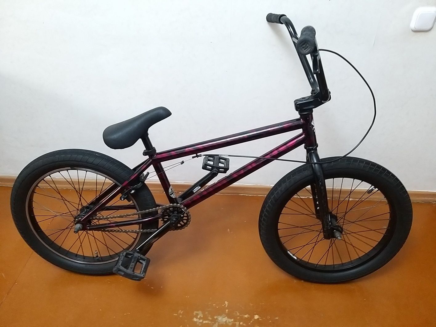 Продам BMX Трюковой велосипед