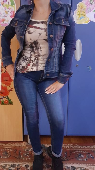 Blugi+tricou+geaca, toate 3 la doar 45 lei