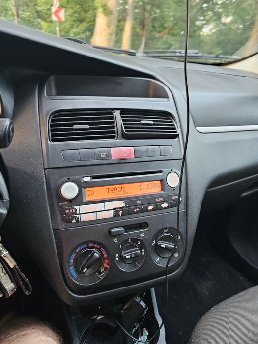 Sistem audio cd-player fiat